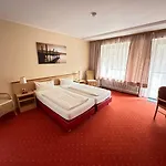 Hotell Waldhotel 3*