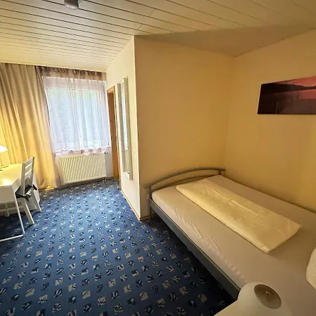 Waldhotel Szálloda Porta Westfalica