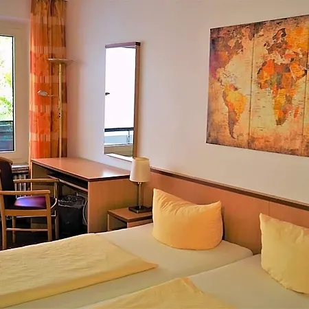 Waldhotel 3*