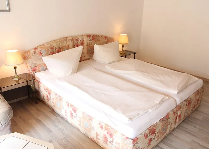 Waldhotel